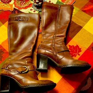 Born knee length zippered boots